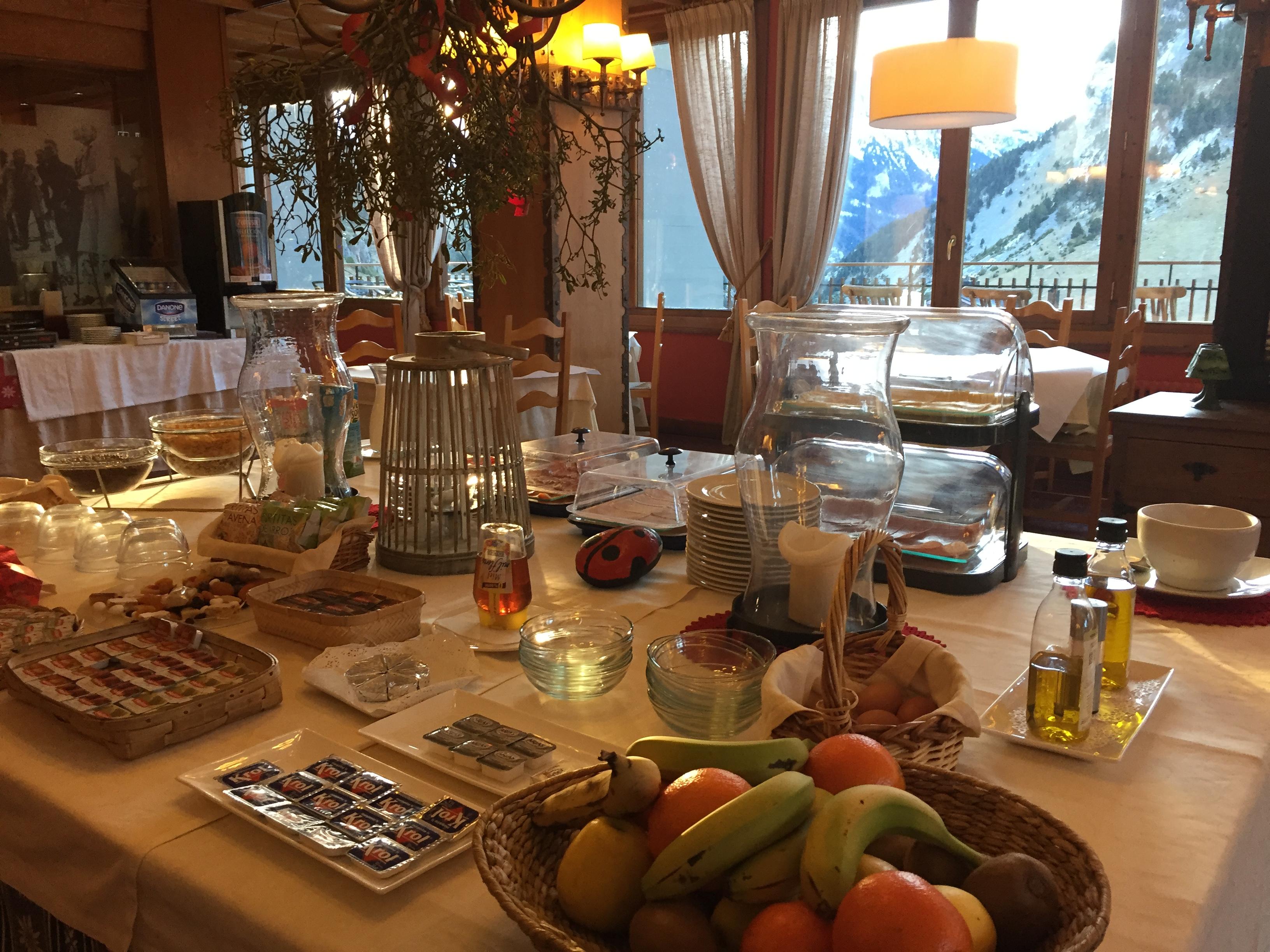 Hotel Edelweiss Candanchú Eksteriør bilde