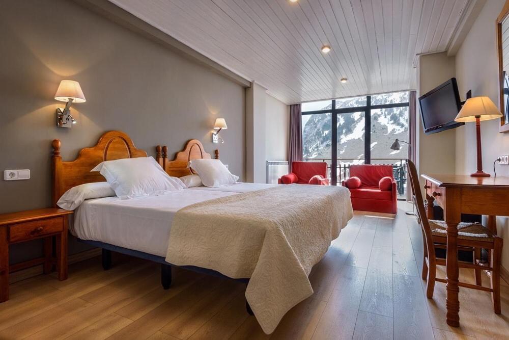 Hotel Edelweiss Candanchú Rom bilde
