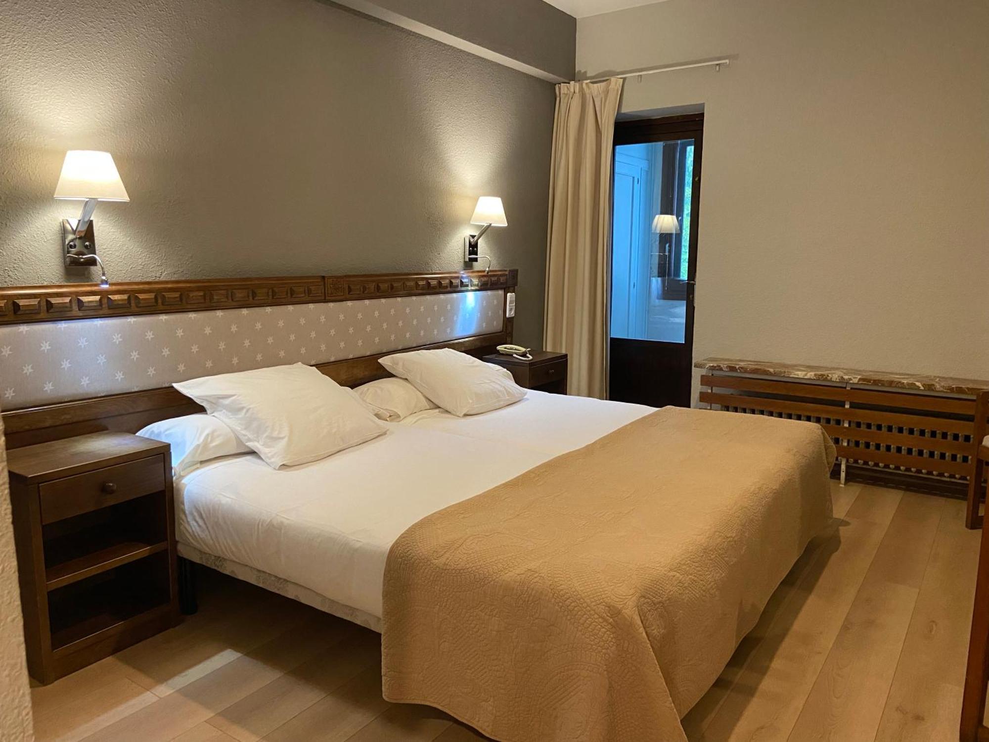 Hotel Edelweiss Candanchú Rom bilde